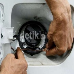 Pertamina Minta Posko Pemasangan RFID Dibuka di Mal