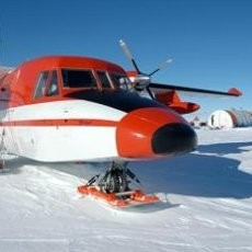 Helikopter Australia Terdampar di Antartika, 3 Orang Luka