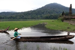 Bosan dengan Pantai di Bali, Coba ke 4 Danau Keren Ini