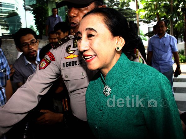Hakim MK Maria Farida Diperiksa KPK