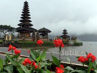 Bosan Pantai di Bali, Coba Pelesir ke Danau Saja