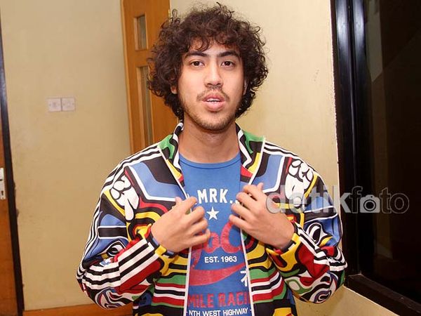 Randy Nidji Jajal Layar Lebar Randy Nidji Jajal Layar Lebar