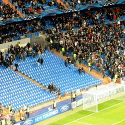 Madrid Berencana Usir Ultras dari Bernabeu