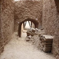 Hendak Rampok Makam Kuno, 2 Pria China Malah Terjebak di Bawah Tanah