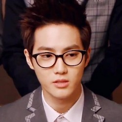 Suho EXO Nyanyikan Soundtrack Film Animasi Saving Santa