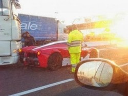 Ini Kecelakaan Pertama Ferrari Laferrari