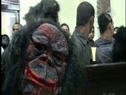Warga Penembak dan Pemakan Orangutan Dibebaskan Pengadilan
