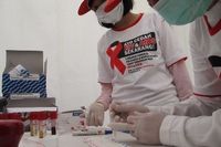 Begini Rasanya Menunggu Hasil Tes HIV, Penasaran Tapi Takut Juga