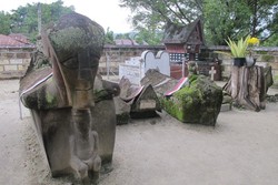 Kisah Kasih Tak Sampai di Pulau Samosir