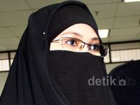 Yulianis dan Rosa Bersaksi untuk Deddy Kusdinar