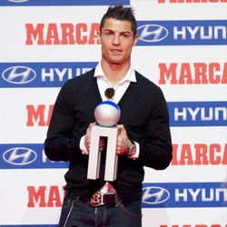 Sudah Pulih, Ronaldo Siap Tampil Lagi untuk Madrid