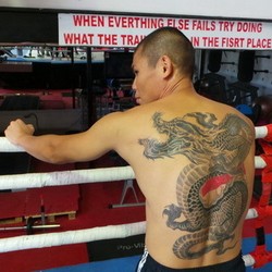 Ada Naga di Tubuh Chris John