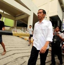 Sidak ke Kelurahan Menteng Atas, Jokowi Kesal Petugas Pelayanan Belum Siap
