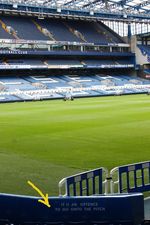 Mengunjungi Si Biru Stamford Bridge