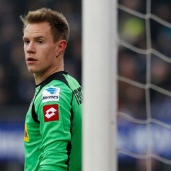 Ter Stegen Segera Putuskan Masa Depan