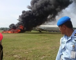 AP II Latihan Penanganan Pesawat Jatuh dan Terbakar di Halim