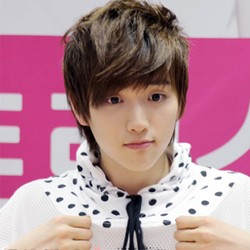 Sandeul B1A4 Bantah Operasi Plastik