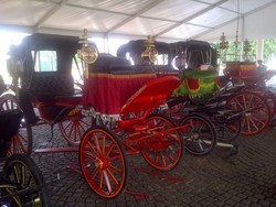 Yuk Ke Monas! Ada Pameran 30 Kereta Kerajaan se-Dunia