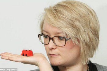 Inilah Abigail Moss, si Alice in Wonderland di Dunia Nyata