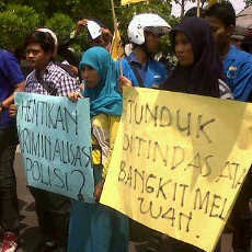 PMII Turun ke Jalan Tuntut 145 Mahasiswa Dibebaskan Saat Berdemo