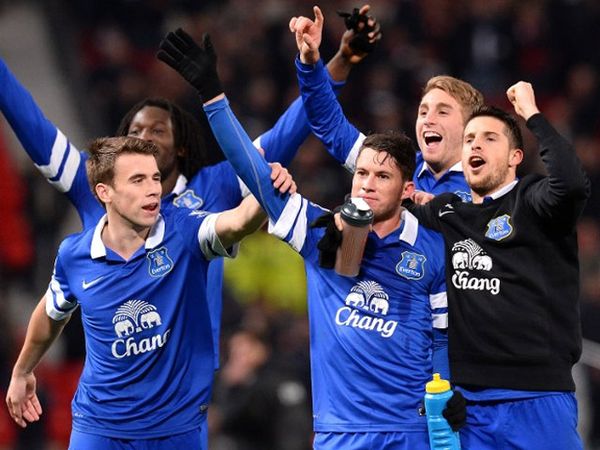 Everton Tundukkan MU di Old Trafford