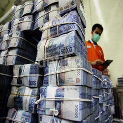 Mau Rupiah Perkasa? Kebijakan Pemerintah Harus Konkret