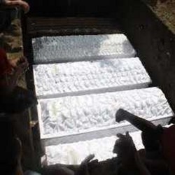 5 Korban Tewas Avanza Tercebur Sungai Dimakamkan dalam Satu Liang Lahat