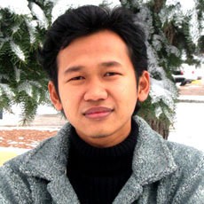 Mengenang Satu Abad Husein Jayadiningrat