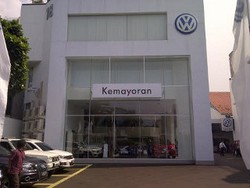 VW Resmikan Diler Kemayoran