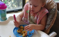 Makan Berantakan Justru Membuat Balita Mudah Ingat Nama Makanan