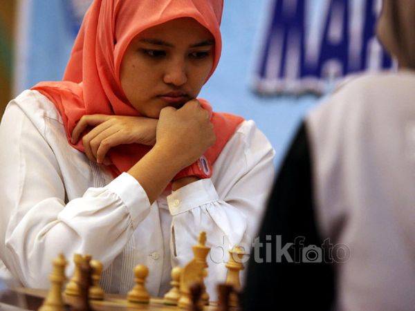 Yemi Yelsen Pimpin Klasemen Perorangan Putri