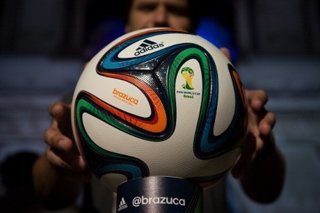 Telstar Sampai Brazuca, Inilah Bola-bola Resmi Piala Dunia