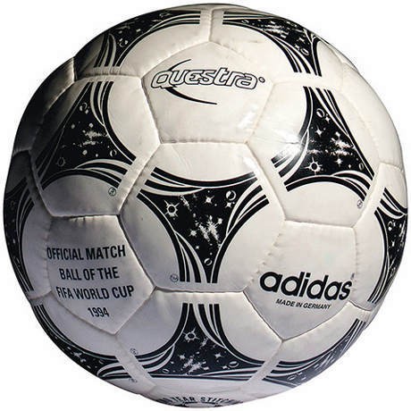 Telstar Sampai Brazuca, Inilah Bola-bola Resmi Piala Dunia Telstar Sampai Brazuca, Inilah Bola-bola Resmi Piala Dunia