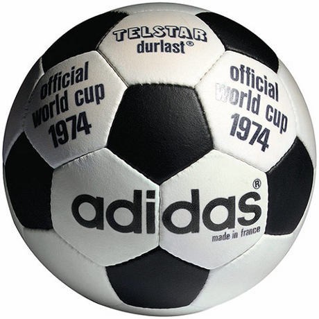Telstar Sampai Brazuca, Inilah Bola-bola Resmi Piala Dunia