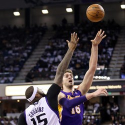 Comeback, Lakers Bekuk Kings