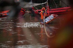 Tanggulangi Banjir di Jakarta, SRC-PB Adakan Simulasi di Waduk Pluit