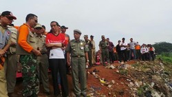Jokowi Pantau Simulasi Penanggulangan Banjir di Waduk Pluit