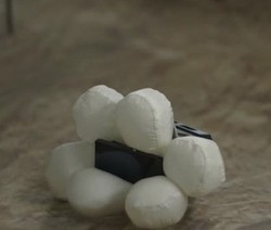 Honda Kembangkan Airbag untuk Ponsel