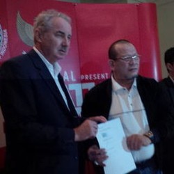 Soal Staf Pelatih, BTN: Itu Urusan Riedl