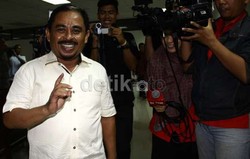 Jelang Vonis, Kubu Luthfi Yakin Lolos dari Jerat Hukum