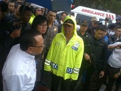  Dirut Pertamina Datangi Lokasi Tabrakan Truk BBM vs Kereta