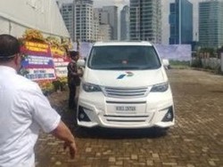 Pertamina Beli 6 Unit Mobil Listrik Made in Depok