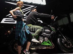 Kawasaki Tak Gentar Meski Pasar Moge Diusik