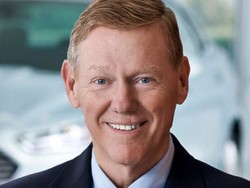 CEO Ford Tak Tertarik Pindah ke Microsoft