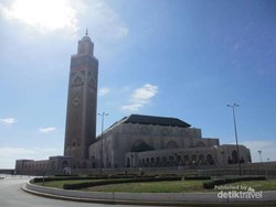 Menara Masjid Tertinggi di Dunia Ada di Maroko