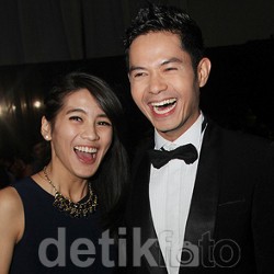 Sampai di Mana Hubungan Dude Herlino dan Alyssa Soebandono?