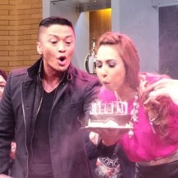 Jatuh dari Harley, Ferry Maryadi Jalani Ritual Tidur di Lantai