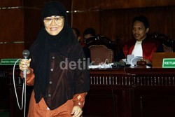 Coret Keterangan Soal Anas, Bu Pur Mengklaim Awalnya Dipaksa Penyidik