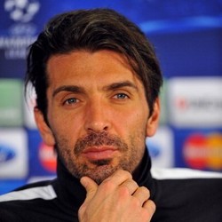 Buffon Berharap Juve Tampil Sebagus di Serie A