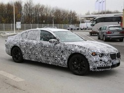 BMW Siapkan Seri 7 yang Lebih Panjang